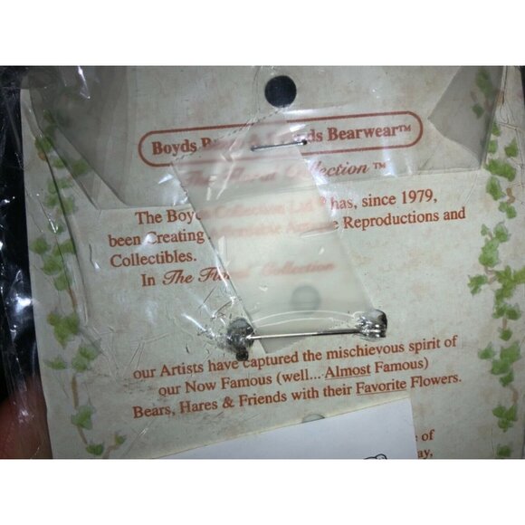 Boyds Bears & Friends Bearwear "Tulip... An Armful Of Bloom"  Pin Brooch - Picture 6 of 7